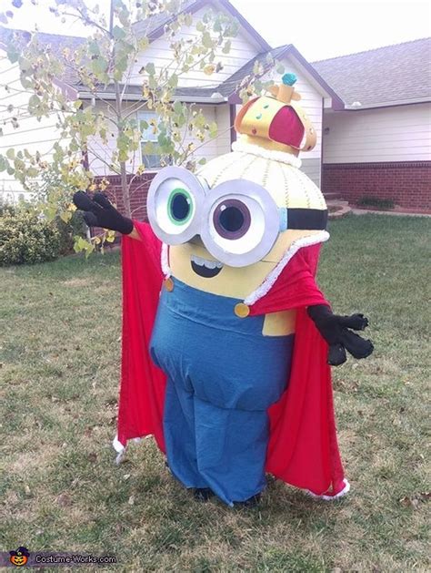 Minions King Bob Costume
