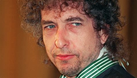 Bob Dylan Finally Breaks His Silence On Nobel Prize Honor Cbs News