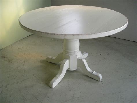 These strong and sturdy tables were once used as farmers' workstations, but nowadays, they offer a gathering place for family and round farmhouse table plans. 48 Inch Round Farm Table in White | Lake and Mountain Home