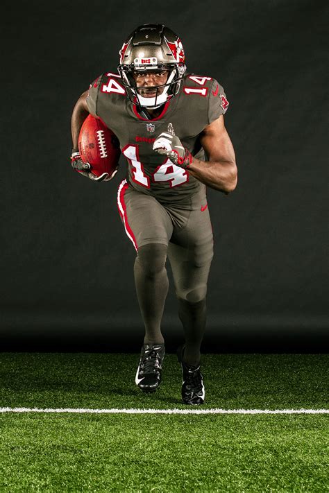 Shop tampa bay buccaneers jerseys in official styles at fansedge. Buccaneers unveil new, yet familiar look for next season ...