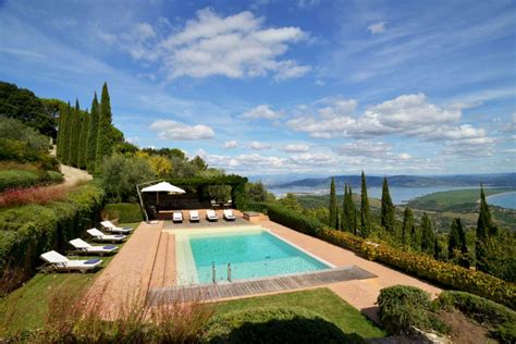 12 Incredible Italian Villas You Can Rent Hgtv Italian Garden