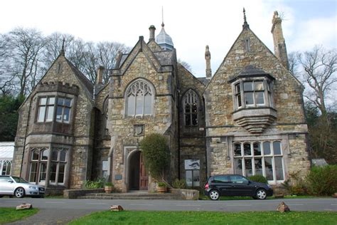 Plas Glyn Y Weddw Llanbedrog © Alan Fryer Cc By Sa20 Geograph