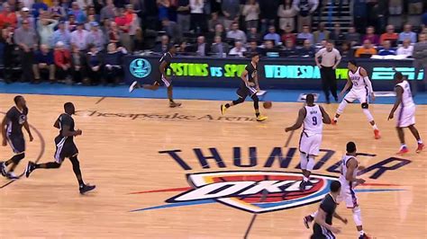 Steph Curry Drains the Game Winner vs Oklahoma City Vidéo Dailymotion