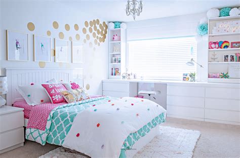 These also serve as decorations just like in this preppy. Teen/Tween Girls Bedroom Makeover Idea on a Budget ...