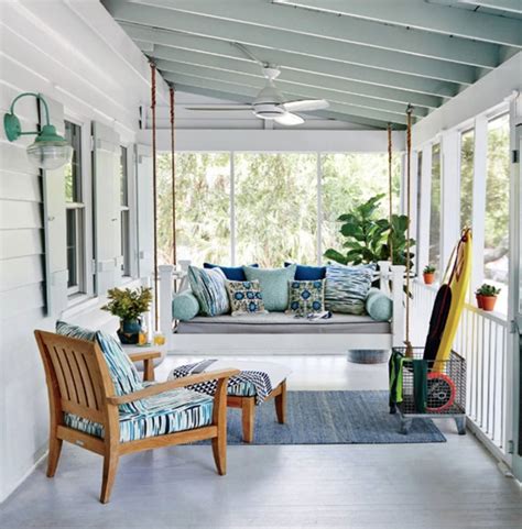 12 Drool Worthy Screened In Porch Decorating Ideas