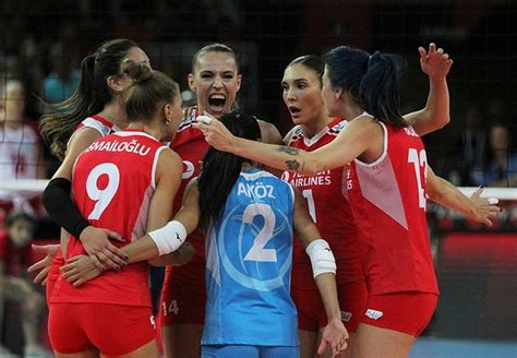 A Milli Kadın Voleybol Takımı Avrupa Şampiyonasında çeyrek Finalde Magazin Burada Türkiye