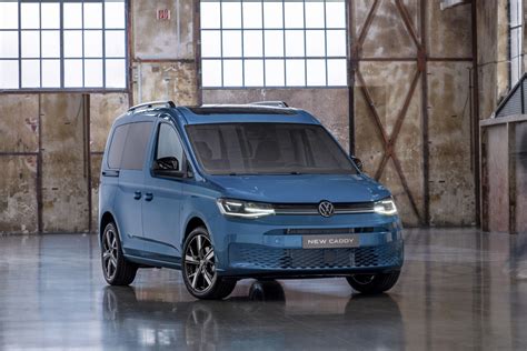 Wereldpremière Volkswagen Commercial Vehicles Viert Het Debuut Van De