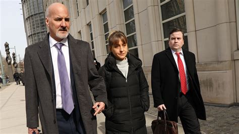 Allison Mack ‘smallville Actress Who Recruited Women For Nxivm Is Released From Prison The