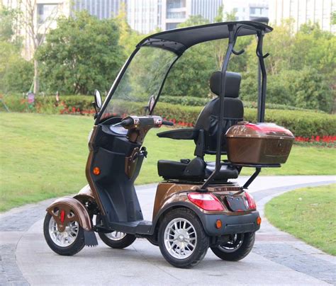 Outdoor 4 Wheels Leisure Fashion Elderly Mobility Scooter Power Electr
