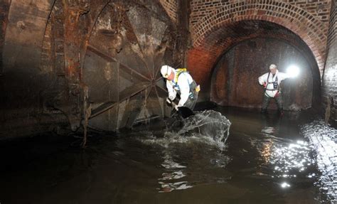 Anorak News Londons Sewers A Photo Journey Below The Filth