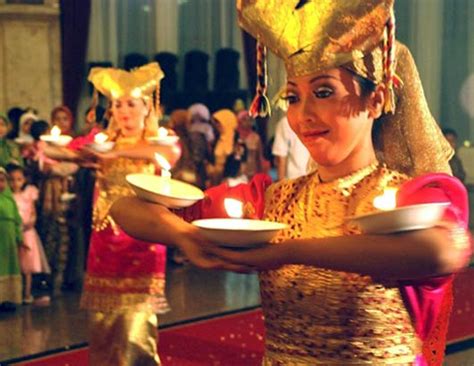 Tarian Lilin Siwa Dari Kota Palembang