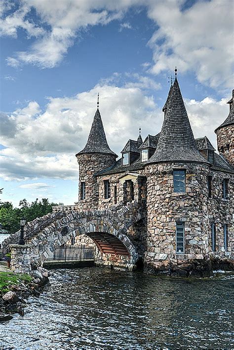 20 Of The Most Beautiful Fairytale Castles In The World Boldt Castle