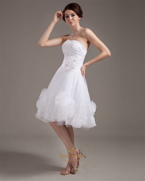 White Strapless Knee Length Organza Wedding Dress With Lace Appliques