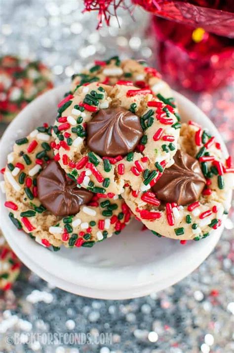 It is seriously the best chocolate chip cookie recipe ever! 25 Freezer-Friendly Christmas Cookies