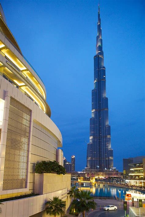 The Burj Khalifa Worlds Tallest Bild Kaufen 71043652 Lookphotos