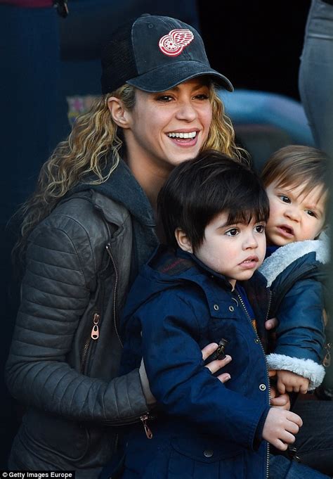 Shakira And Sons Milan And Sasha Cheer On Dad Gerard Piqué For