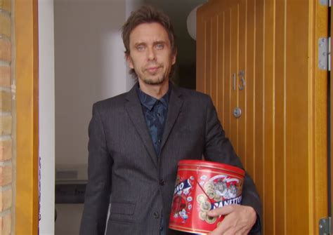 Peep Shows Super Hans Is Becoming A Real Dj This Summer