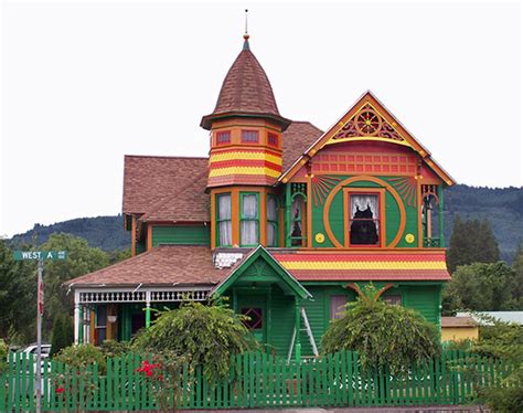 Psychodelic Victorian House Drain Oregon Photo Taken In Karl