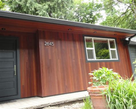 Others, such as tiles, clapboards, or drinks are set up horizontally. Vertical Siding Design, Pictures, Remodel, Decor and Ideas ...