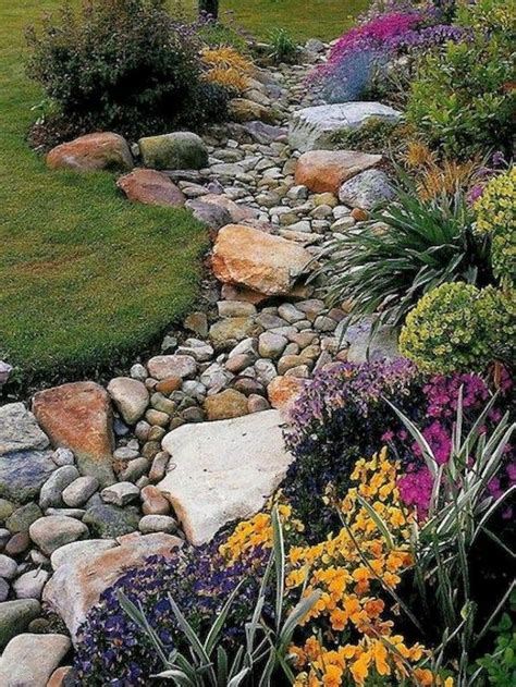 Lovely River Rocks Ideas For Front Yard Landscapes 24 Rock Garden