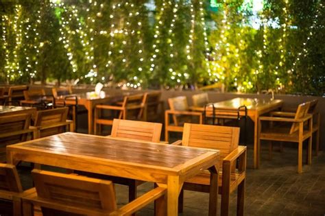 12 Outdoor Seating Ideas For Restaurants Let Landscaping Help Create
