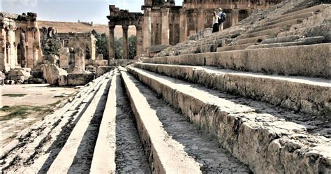 道圖豐說 The Awe Inspiring Roman Ruins In Baalbek Lebanon