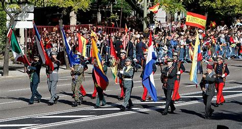 Su color era rojo con aspa blanca llamada la cruz de andrés. Venezuela y su historia: Venezuela no acudió, con la ...
