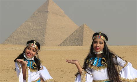 Egypt Eyes Slow Return Of Visitors After Revenues Dive In 2020 Global Times