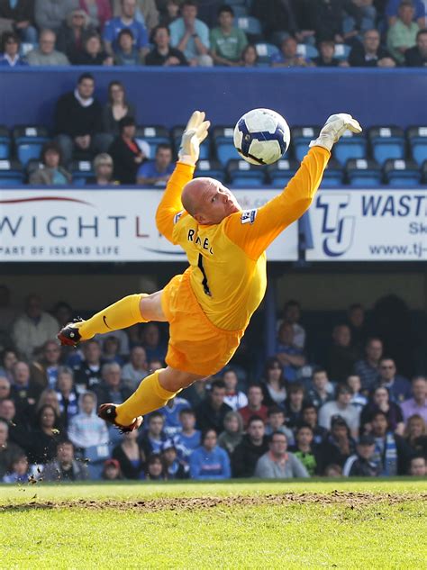 Ranking The Top 10 Premier League Goalkeepers From The First Half Of