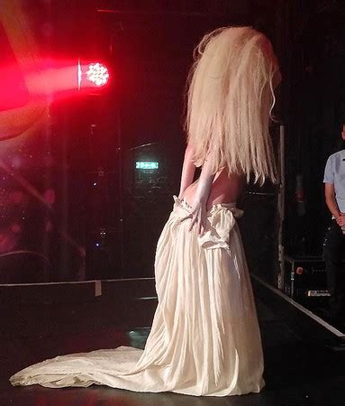 Lady Gaga Strips NAKED On Stage At London GAY Nightclub 13 Pics
