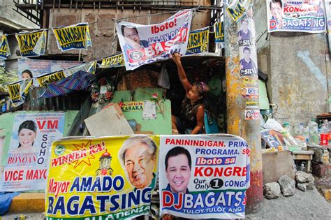Campaign posters are used for the purpose of promoting a series of campaign design to achieve a this political campaign poster is simple but effective. Campaign Poster Kamalayan Sa Pagkonsumo : QRT: Campaign posters na nakapaskil sa bawal na lugar ...