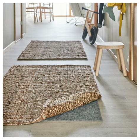Der sommerteppich ist gerne draußen und ihm machen weder sonne noch regen etwas aus. LOHALS Teppich flach gewebt, natur, 80x150 cm - IKEA Schweiz