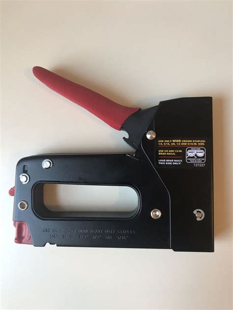 Craftsman Professional Model 927227 Staple/Nail Gun Easy Squeeze Drive