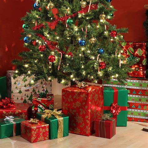 Here're the greatest pictures which you can download for free. Smart Christmas Trees May Help You Go Green for the ...