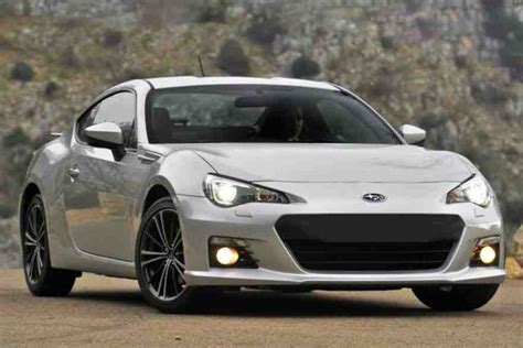2015 Scion Fr S Vs 2015 Subaru Brz Whats The Difference Autotrader