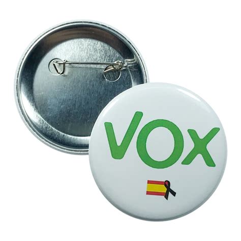 Maybe you would like to learn more about one of these? CHAPA VOX CON BANDERA DE ESPAÑA - Tienda de Astur Pins