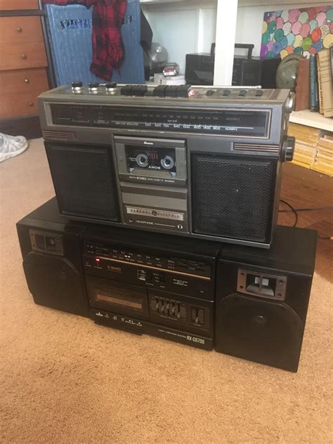 Rescued 80s Vintage Radios R1980s