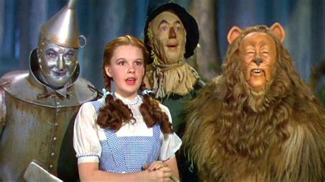 'The Wizard of Oz' returns to theaters for 80th ...