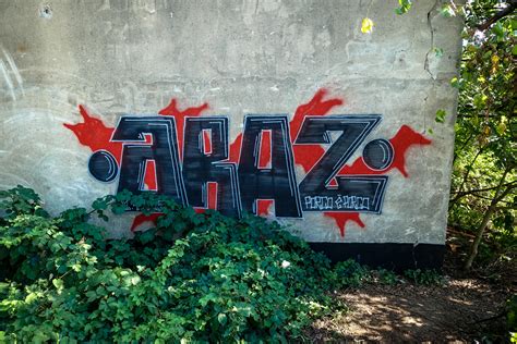 Urbex And Graffiti Around S Bahnhof Sonnenallee Berlin Urbanpresents