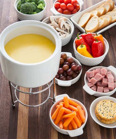 There's cheese fondue for an appetizer, oil fondue for main dishes like meats and veggies, and chocolate fondue for dessert. Eclectic Recipes How to Do Fondue | Eclectic Recipes