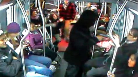 Armed Robber Picks The Wrong Guy On Seattle Bus Youtube