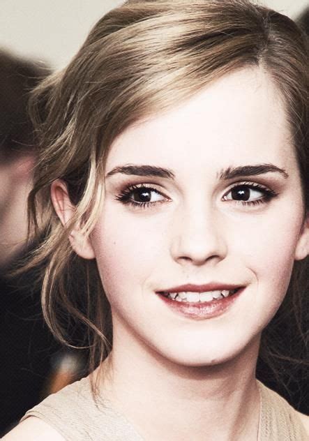 Pin De Life Is Beautiful ♥ Em Emma Watson ♥ Atrizes Emma Watson Celebridades