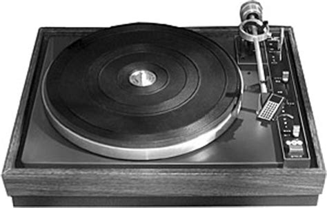 BIC 960 - Manual - Belt-Drive Programmed Turntable - Vinyl Engine