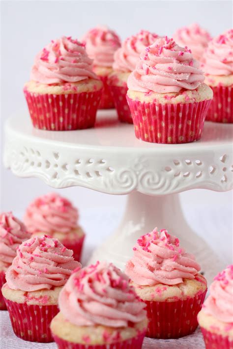 Cupcake Pictures To Color Free Printable Templates