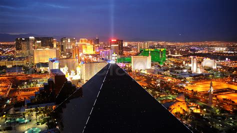 Download Las Vegas Strip Wallpaper Gallery