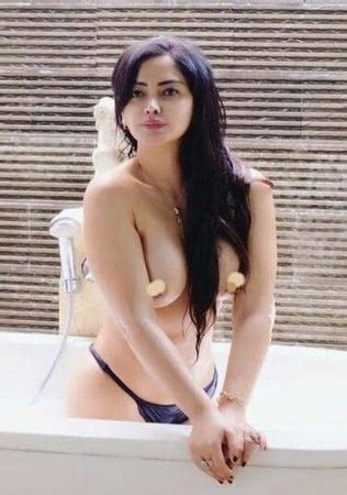 Model Sisca Naked Xxx Porn