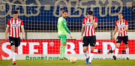 Several starting players departed the club before the season, including andrés guardado, héctor moreno. PSV is niet meer als Atlético | Nederlands voetbal | AD.nl