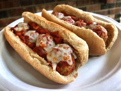 Meatball Subs For Lunch 218 Calories Each R1200isplenty