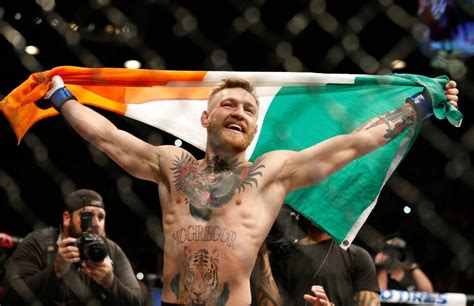 conor mcgregor weight height and age body measurements