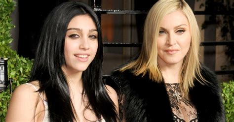 Madonna Y Su Hija Causan Revuelo En Instagram Por Fotografía De Año